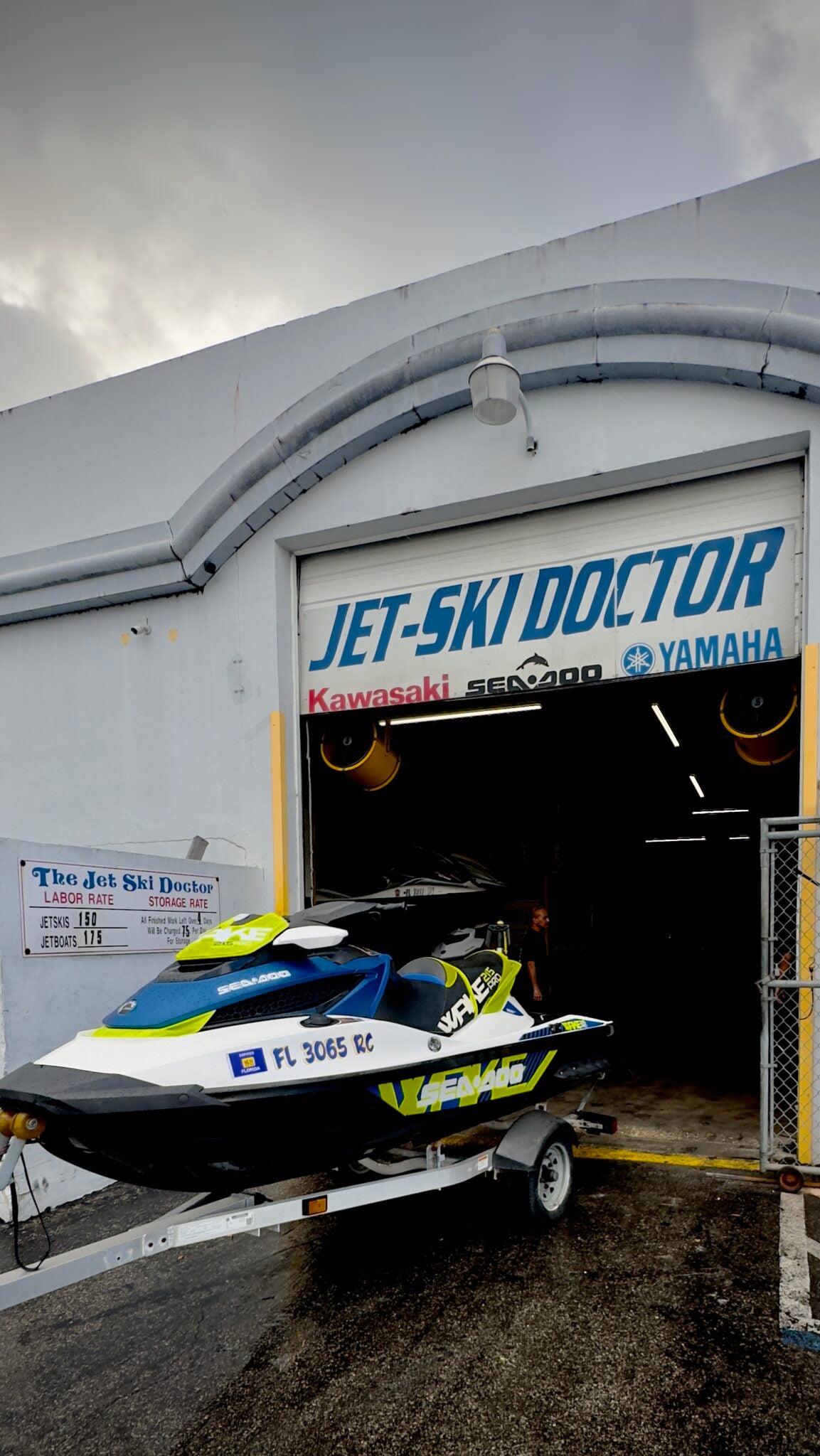 🚨 FOR SALE: 2016 Sea-Doo Wake Pro 215 , TRAILER INCLUDED🚨