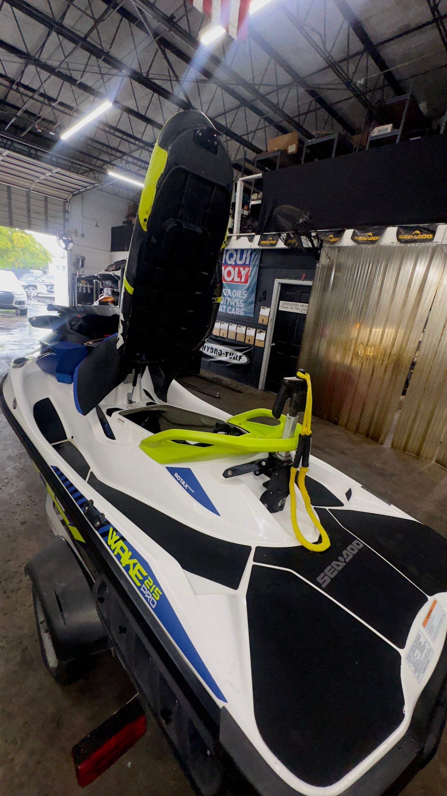 🚨 FOR SALE: 2016 Sea-Doo Wake Pro 215 , TRAILER INCLUDED🚨